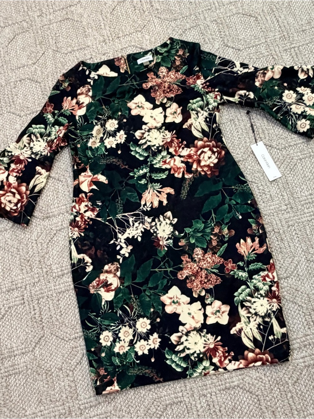 NWT Calvin Klein Floral Sheath Dress in Black & Green, Burgundy & Mauve size 16